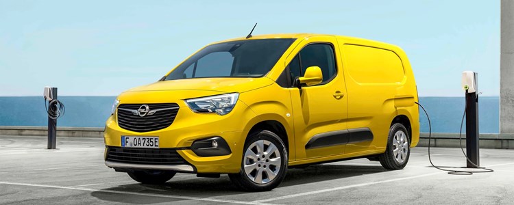 Opel Combo E Cargo Exterior Head