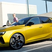 Opel Astra Hybrid Gallery Exteri