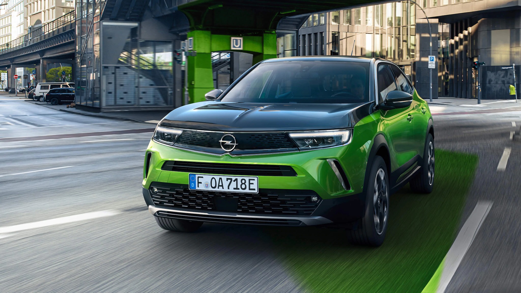 Opel Mokka E Exterior 16X9 Mok213